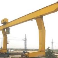 鎮(zhèn)江龍門吊、半龍門