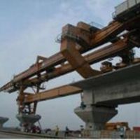 輔助導梁式架橋機，大型桁架式架橋機，書強起重大量供應