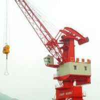 中山門(mén)座式起重機(jī)
