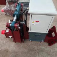 揚州起重機夾軌器，電器箱現(xiàn)貨