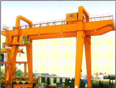 江蘇太倉A型雙梁門式起重機(jī)