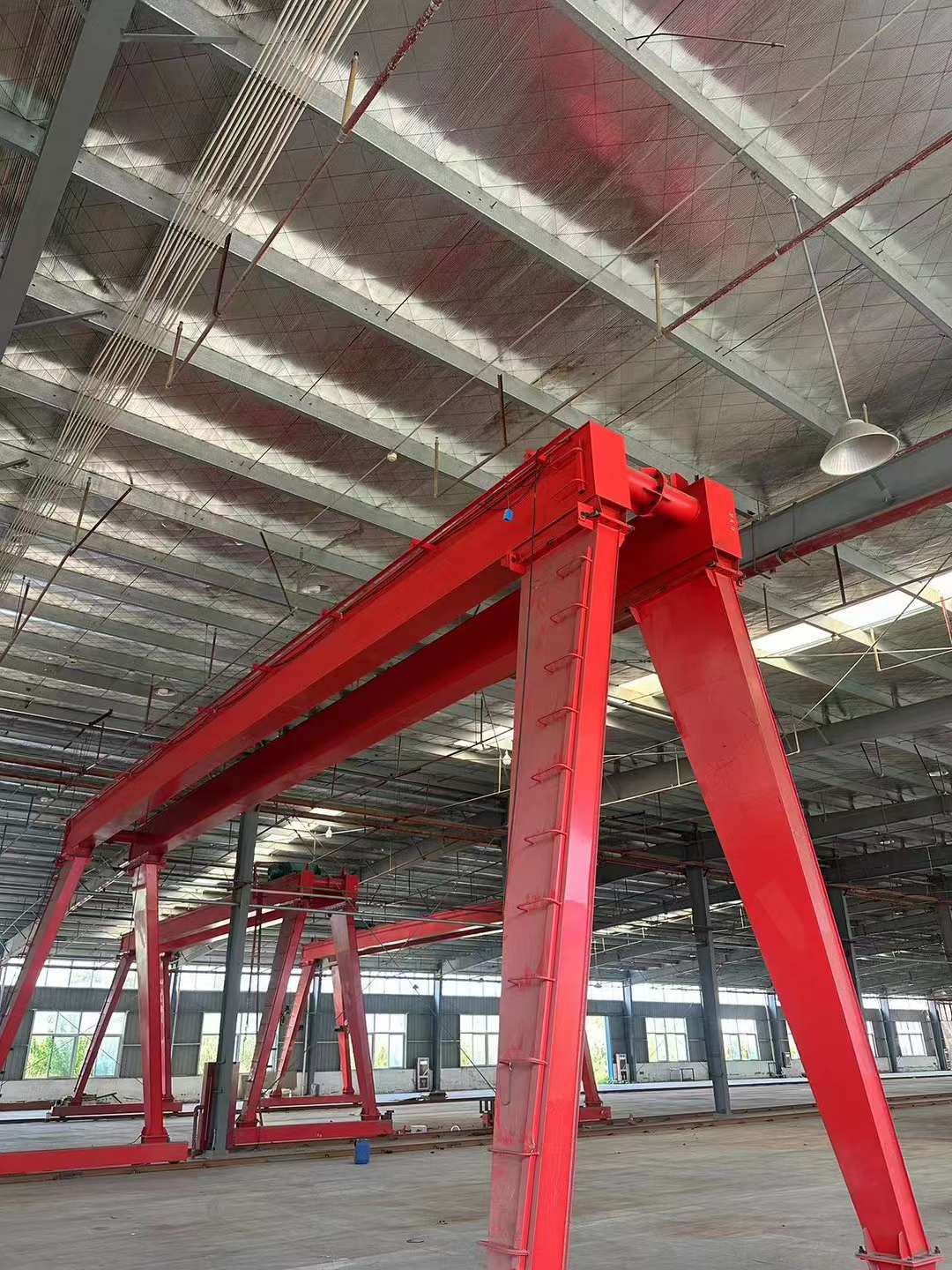 咸陽龍門起重機安裝-涇陽龍門吊-門式起重機維修保養(yǎng)