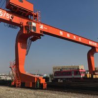 天津起重機(jī)-半門式起重機(jī)