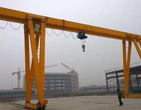 天津起重機(jī)-門式單梁起重機(jī)